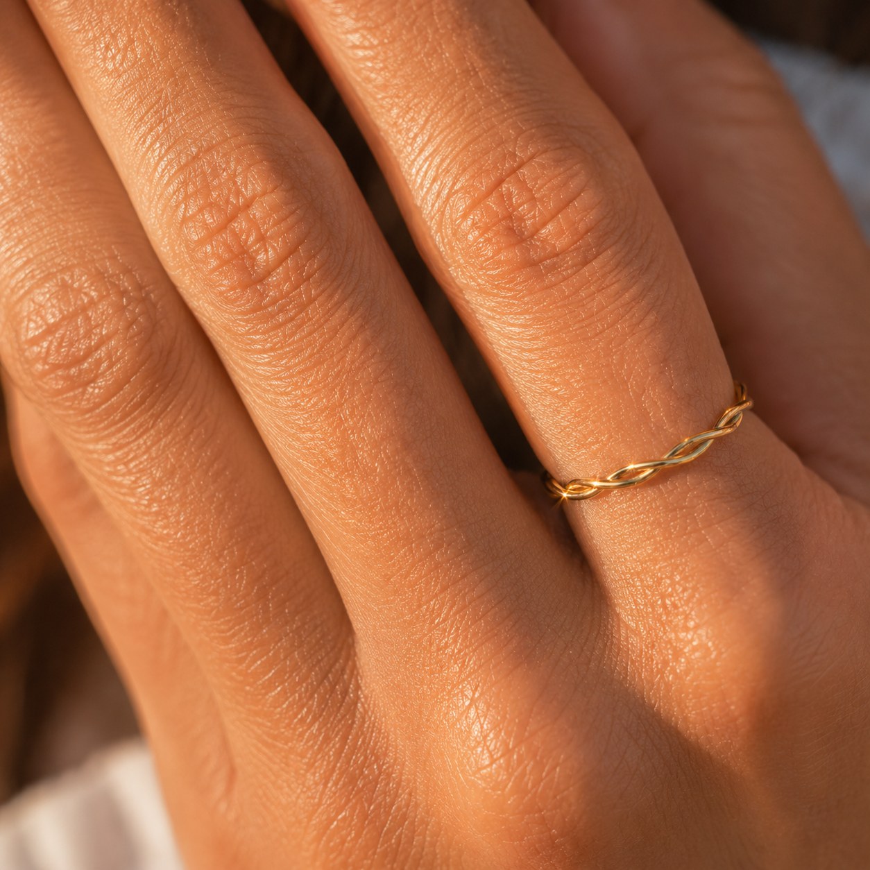 Solene Twist Ring