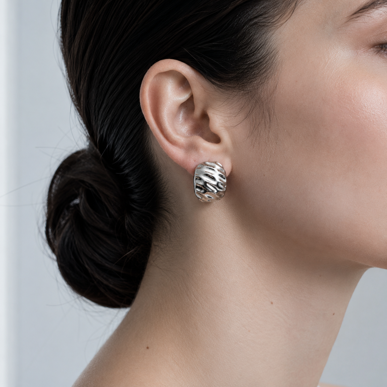 Valeria Dome Hoop Earrings