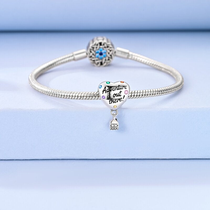 Avventura È Là Fuori Ciondolo Pendolo Cuore e Palloncino