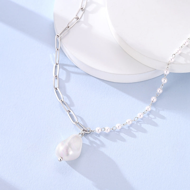 Asymmetrical Pearl Pendant Necklace