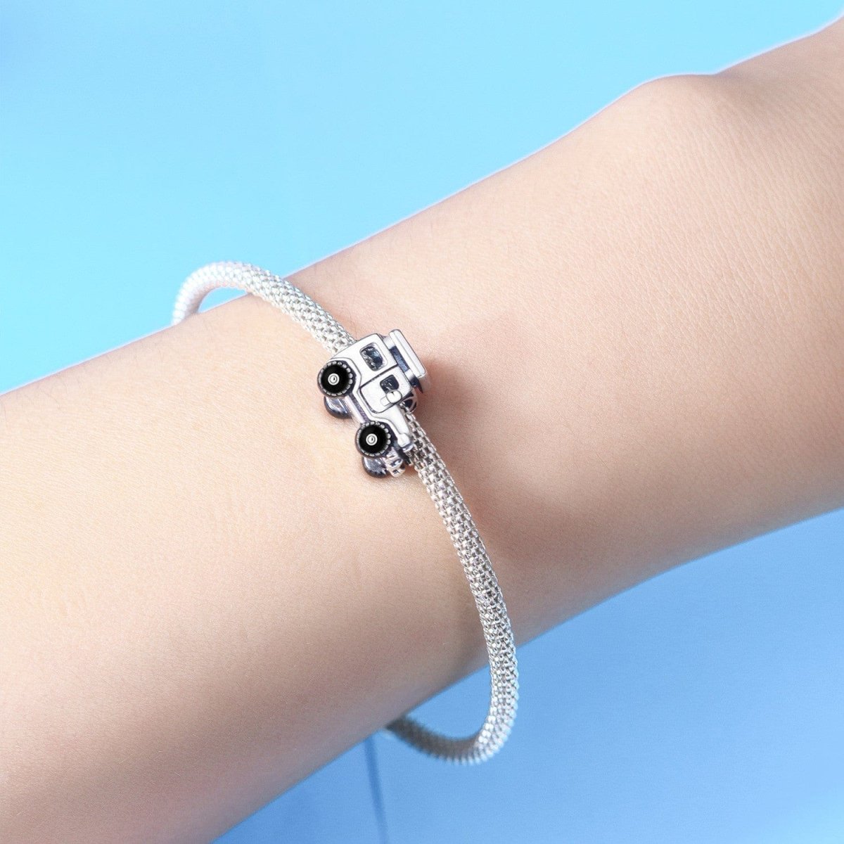 Pangama Jewelry Adventure Jeep Charm