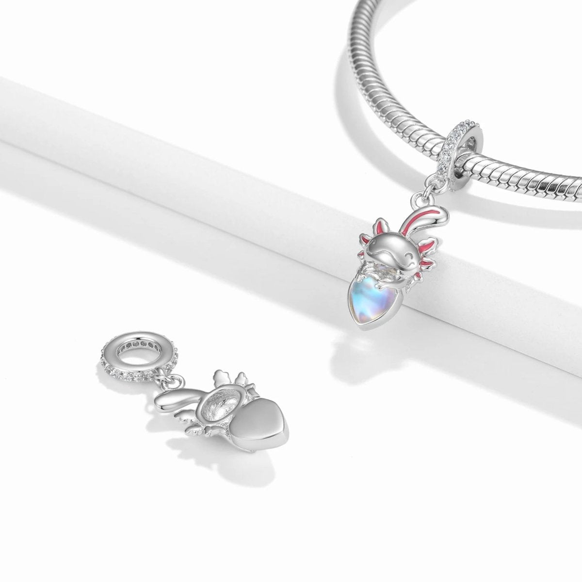 Pangama Jewelry Axolotl Holding a Shimmering Heart Charm