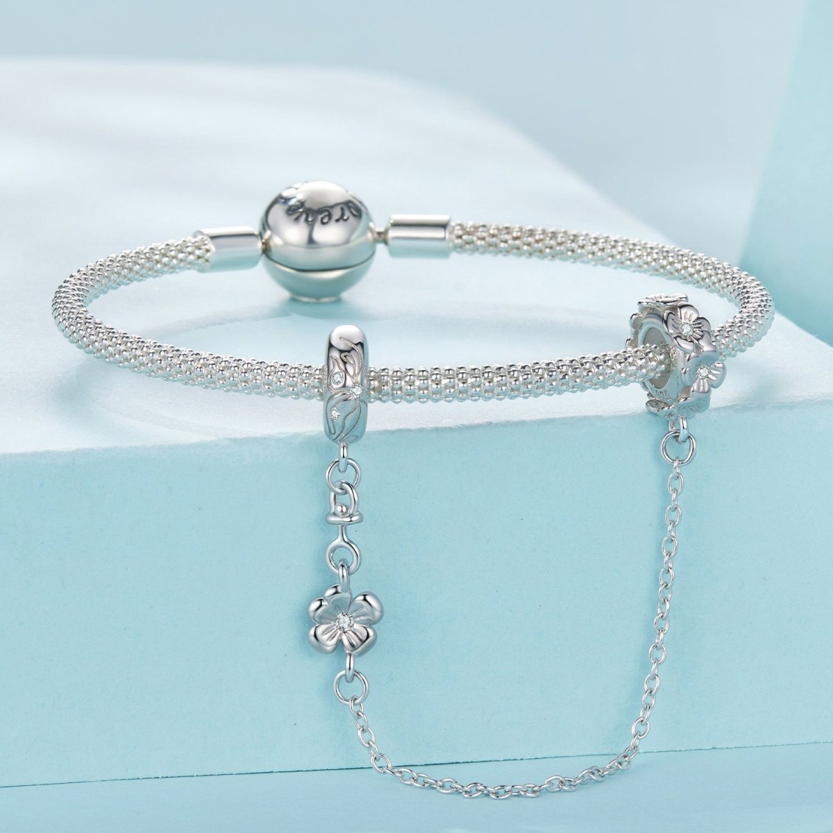 Pangama Jewelry Blossom Garden Safety Chain Charm