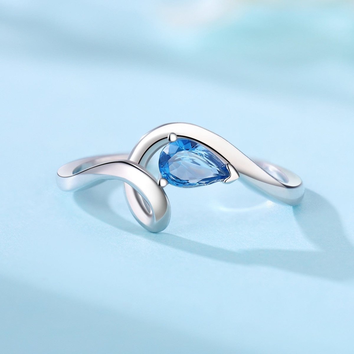 Pangama Jewelry Blue Wave Twist Open Band Ring
