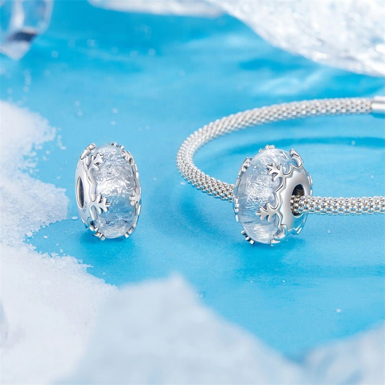 Pangama Jewelry Christmas Magic Murano Glass Charm