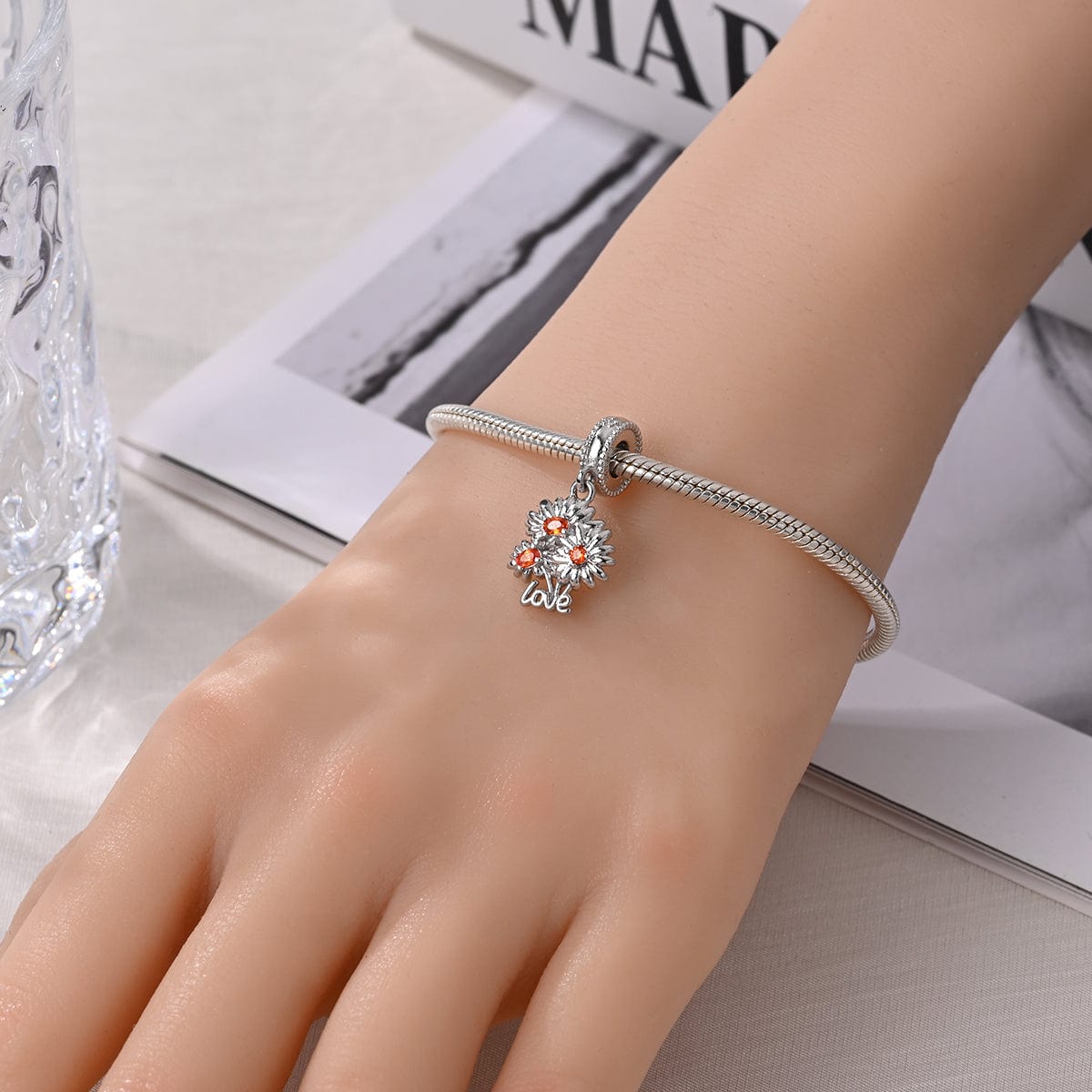 Pangama Jewelry Daisy Love Bouquet Dangle Charm