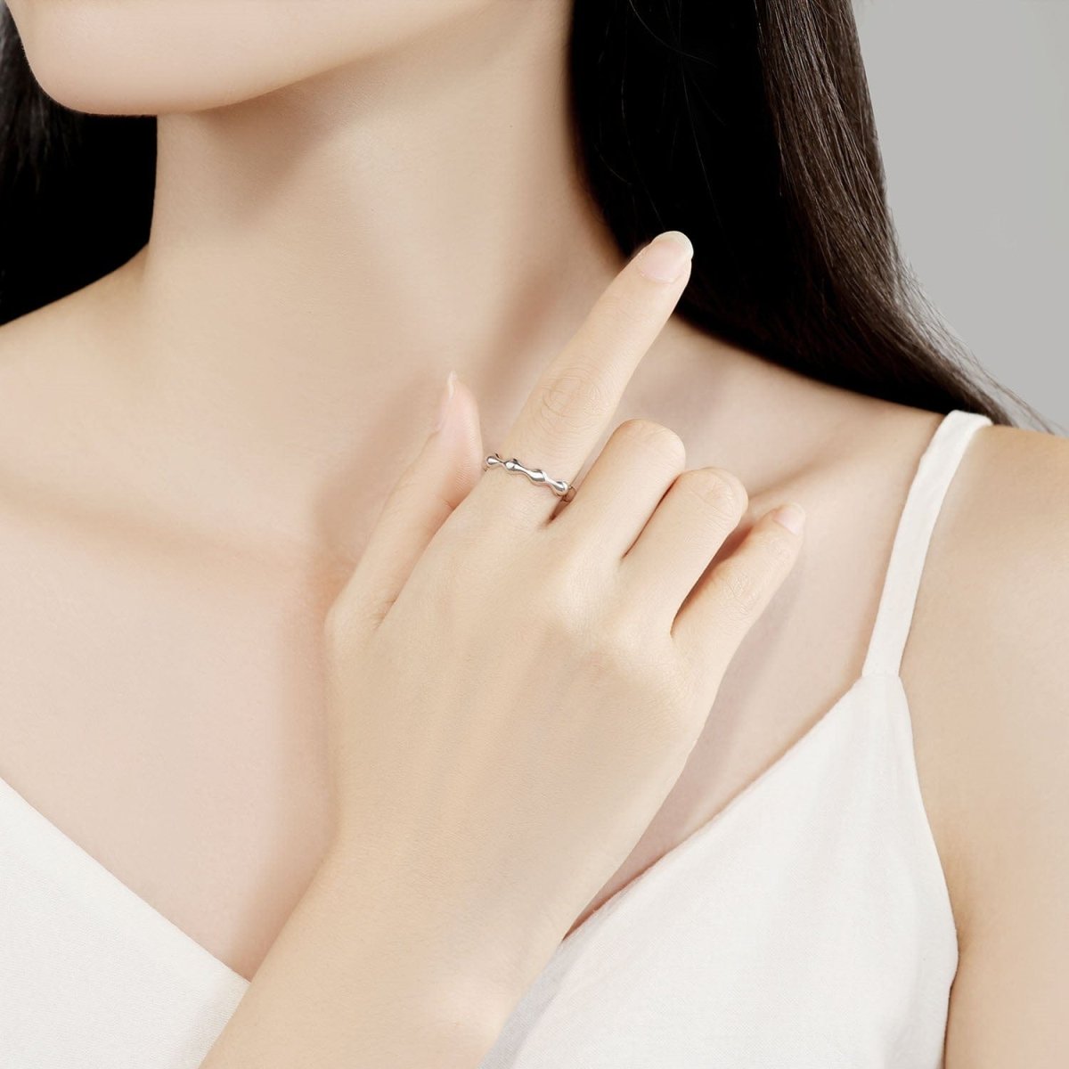 Pangama Jewelry Elegant Ripple Sterling Silver Band