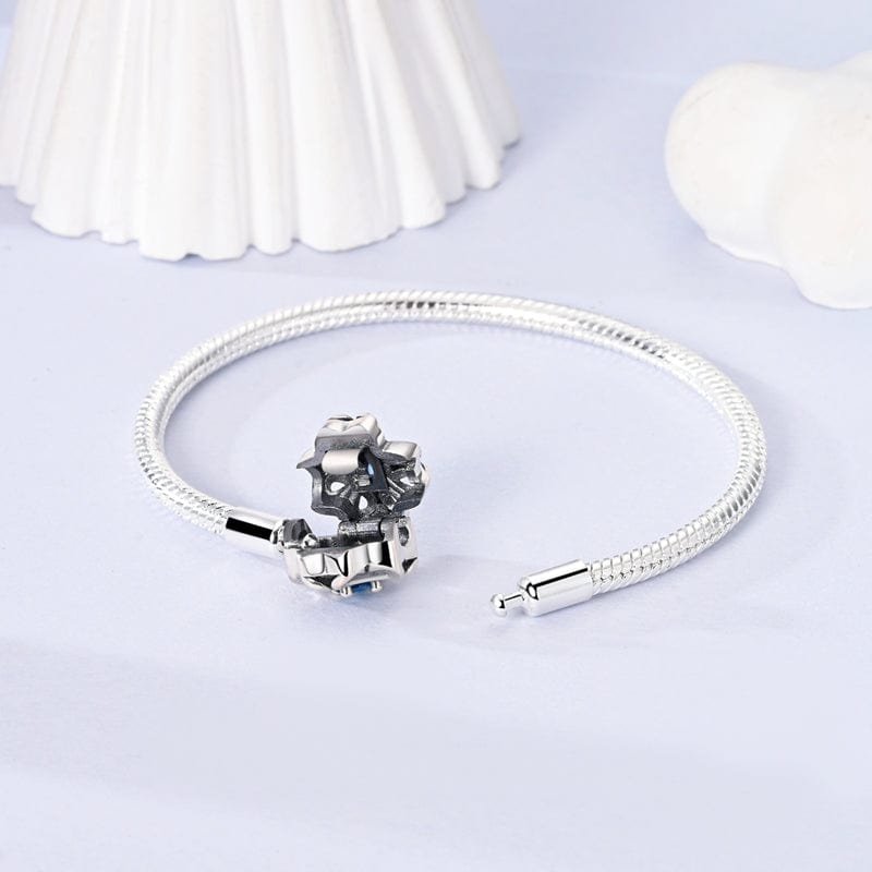 Pangama Jewelry Floral Blue Gem Elegance Bracelet