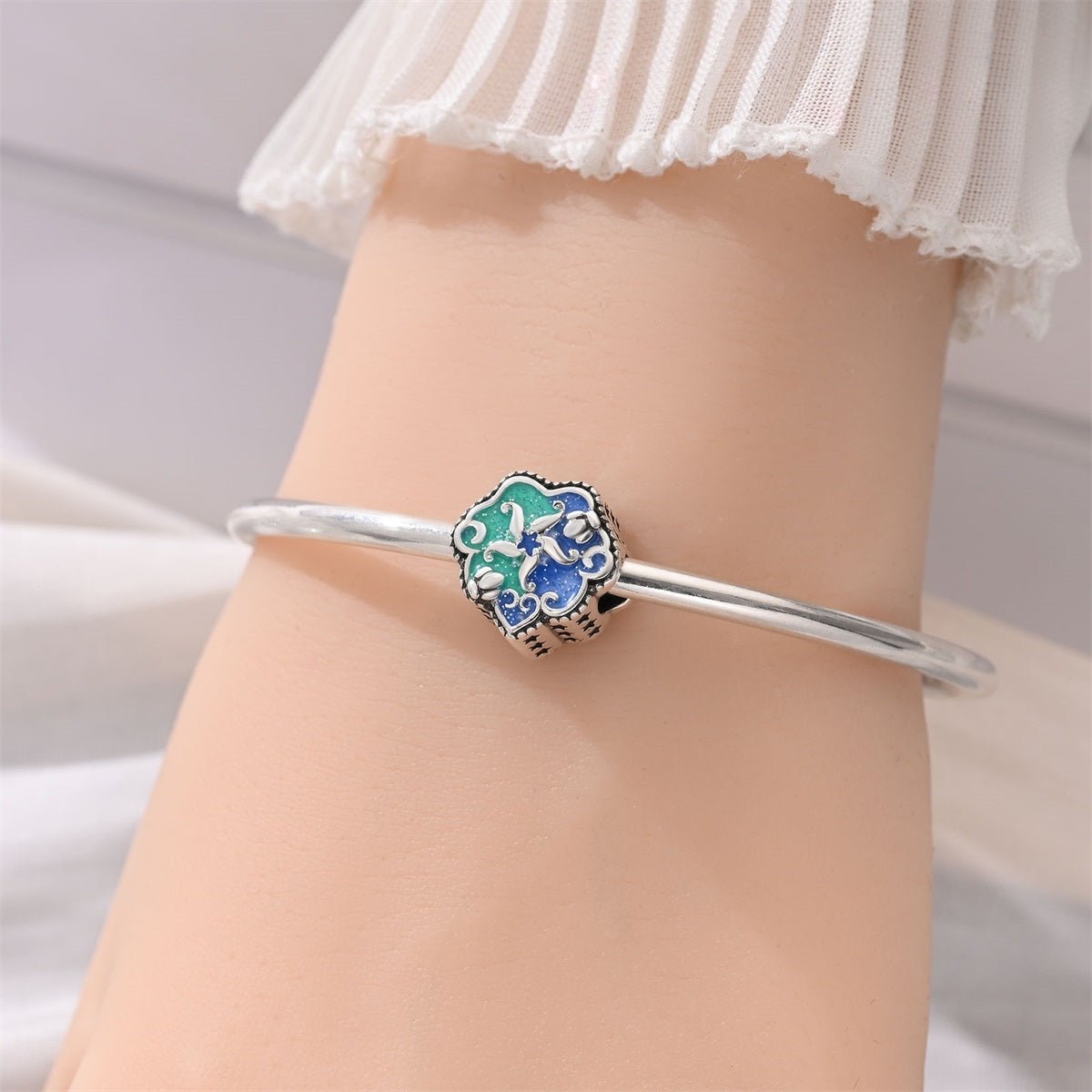 Pangama Jewelry Glow - in - the - Dark Starfish Ocean Heart Charm