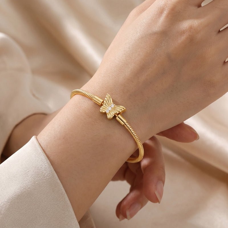 Pangama Jewelry Golden Butterfly Clasp Snake Chain Bracelet