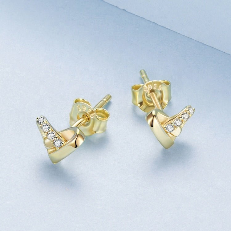 Pangama Jewelry Golden Embrace Heart Stud Earrings