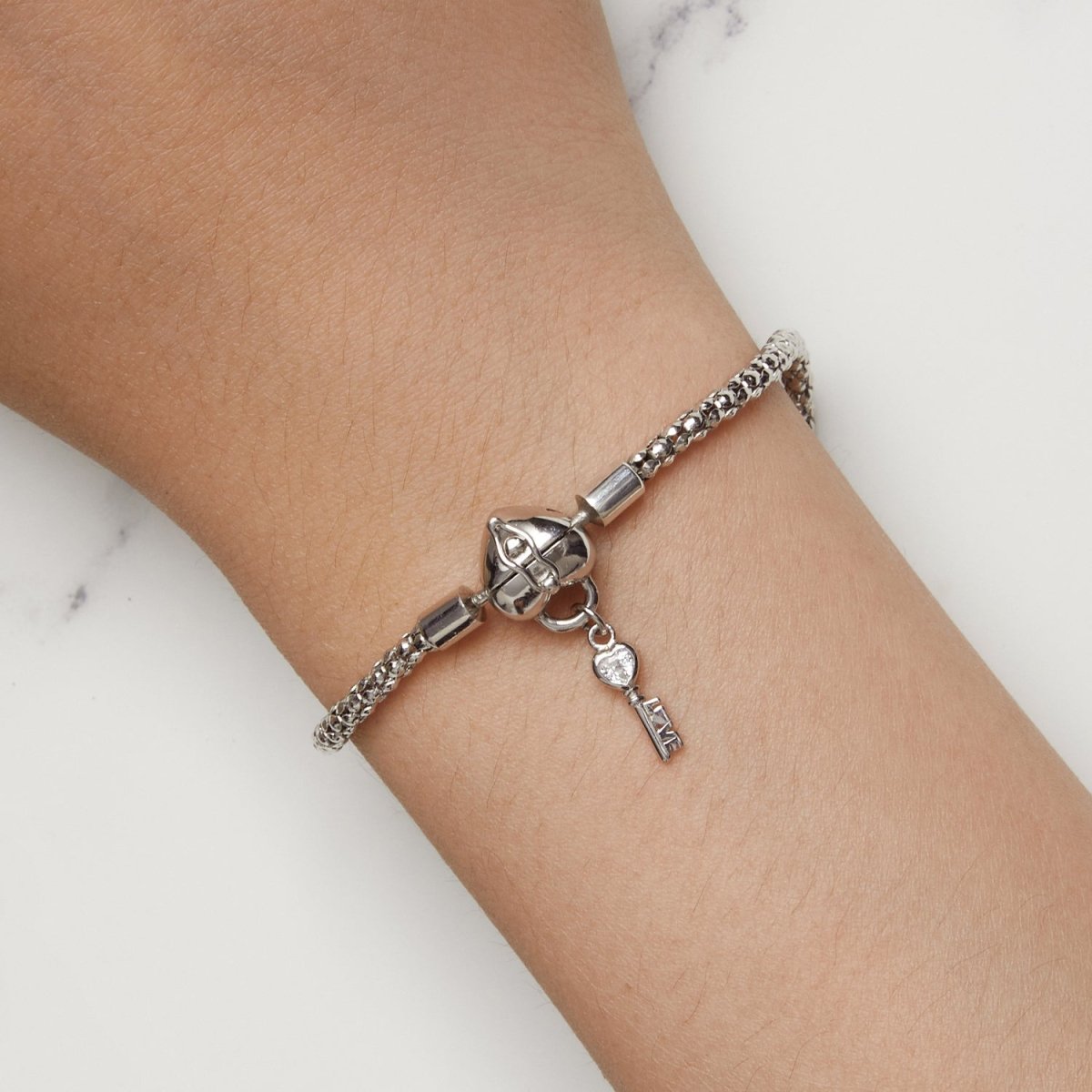 Pangama Jewelry Heart Lock & Key Charm Bracelet