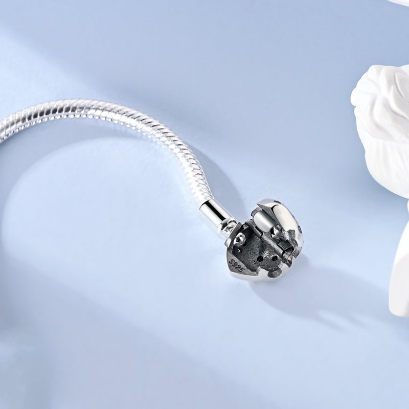 Pangama Jewelry Heart Paw Print Charm Bracelet