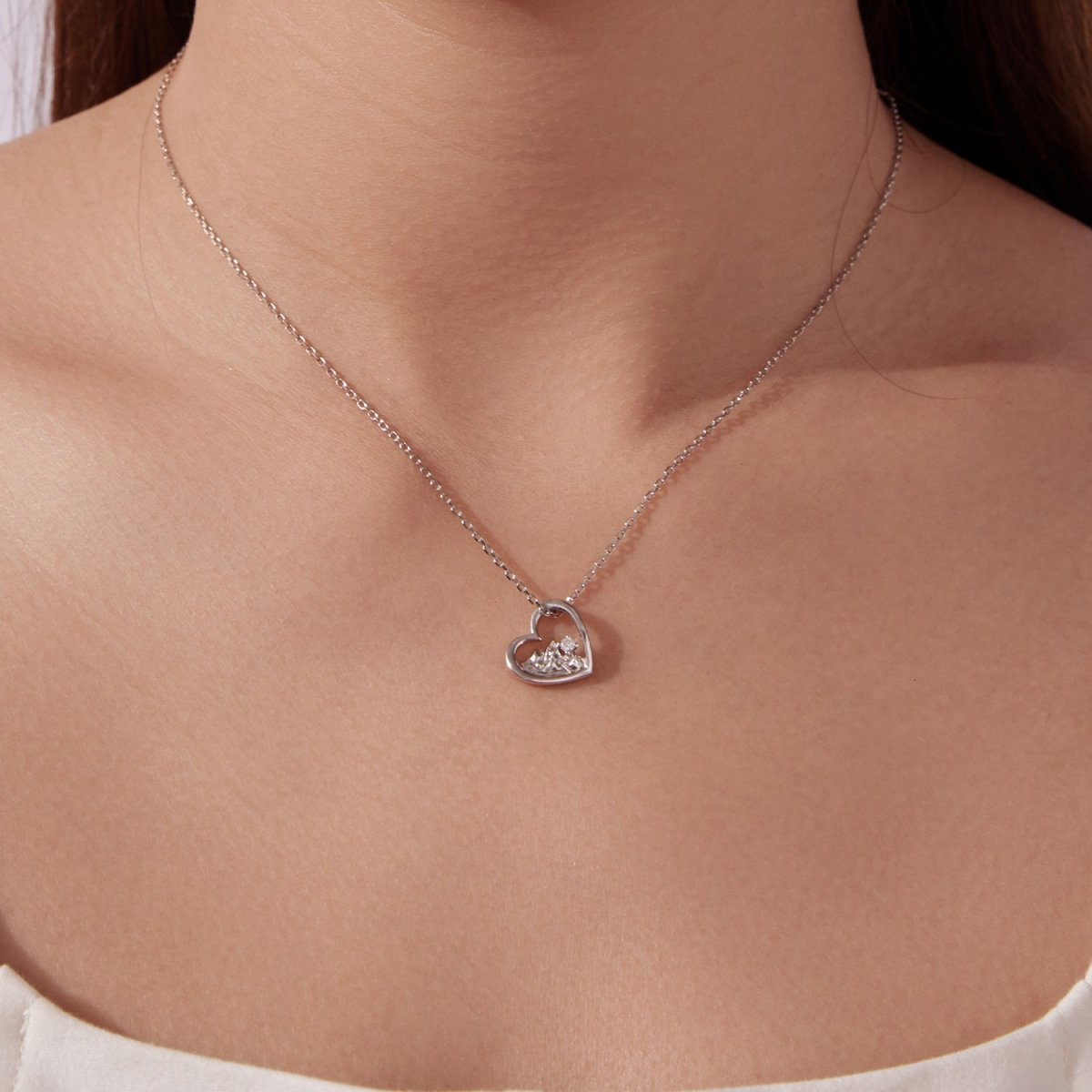 Pangama Jewelry Heartfelt Mountain Glow Pendant Necklace