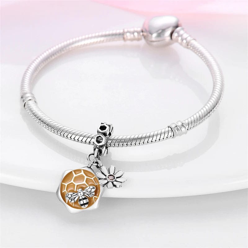 Pangama Jewelry Honeycomb Bee & Daisy Triple Dangle Charm