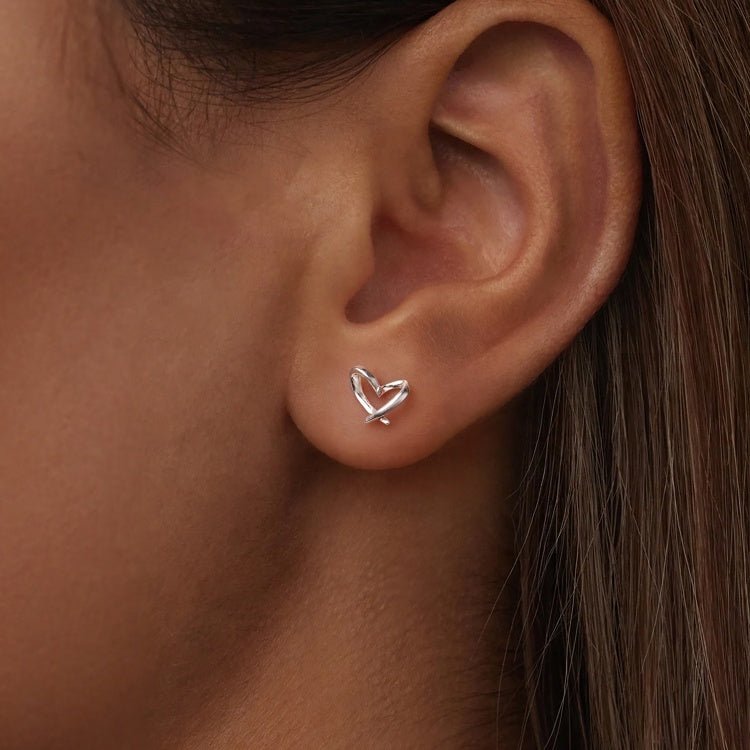 Pangama Jewelry Intertwined Open Heart Stud Earrings