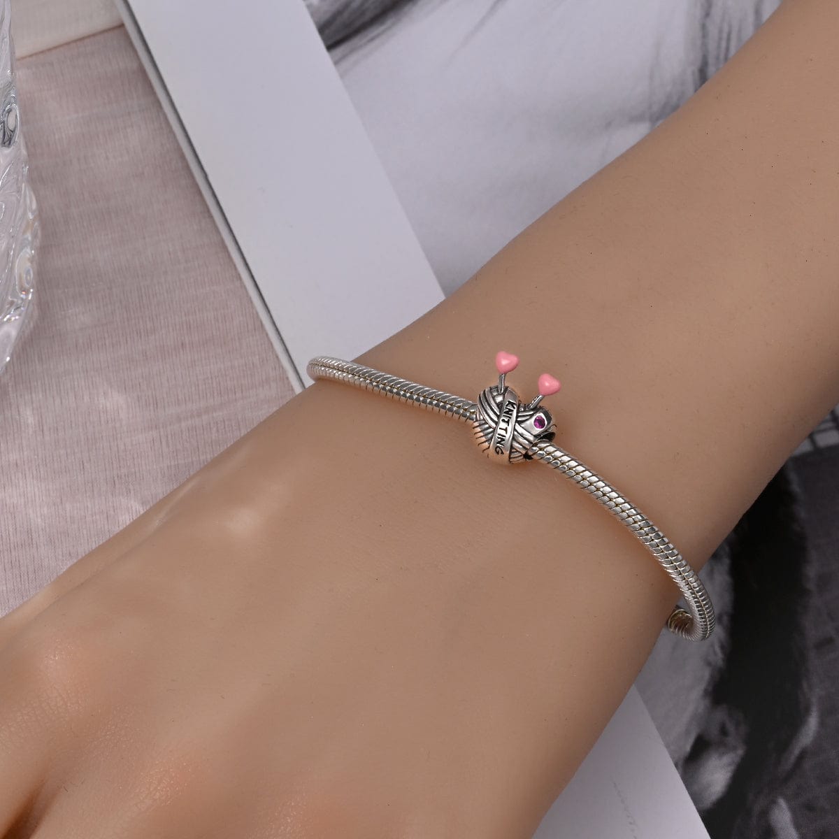 Pangama Jewelry Knitting Yarn with Heart Needles Charm