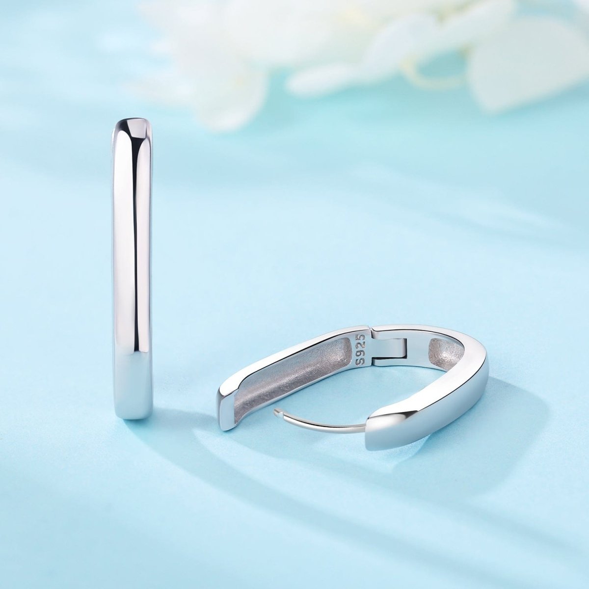 Pangama Jewelry Minimalist Sleek Hoop Earrings