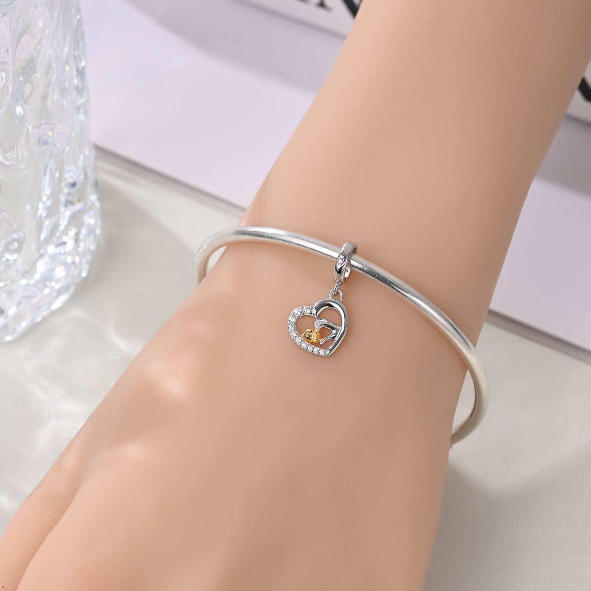 Pangama Jewelry Mother & Child Holding Hands Heart Dangle Charm