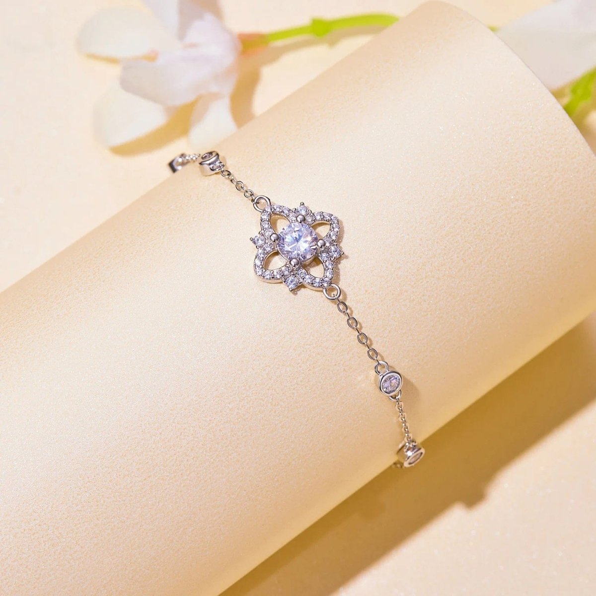 Pangama Jewelry Pangama Moissanite Flower Bracelet