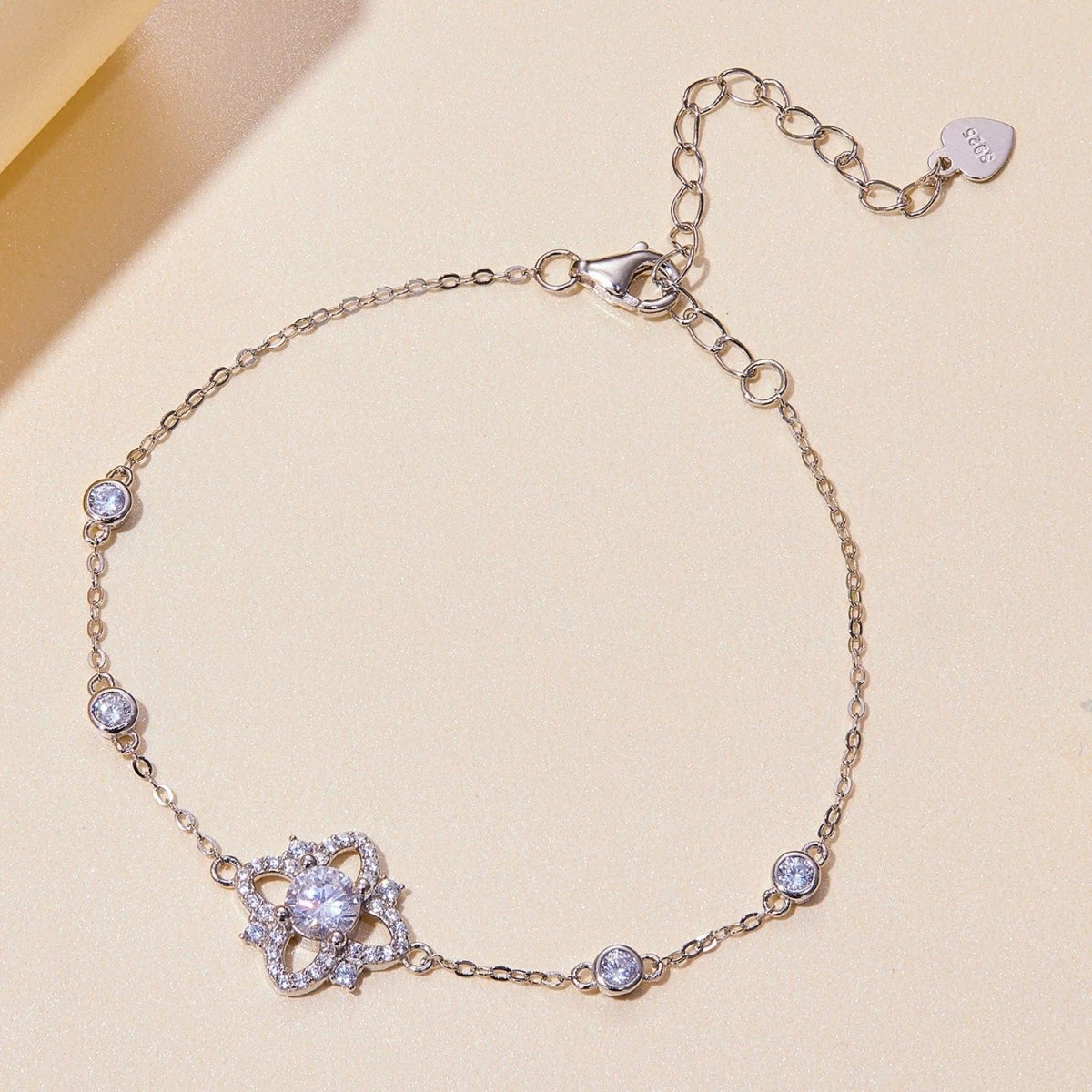 Pangama Jewelry Pangama Moissanite Flower Bracelet