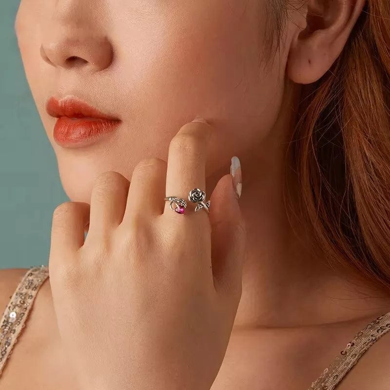 Pangama Jewelry Skeleton Hand & Rose Ring