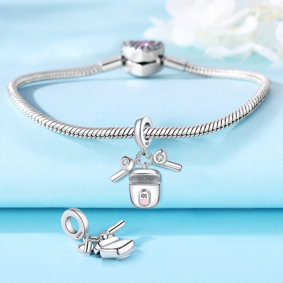 Pangama Jewelry Wireless Earbuds & Charging Case Charm