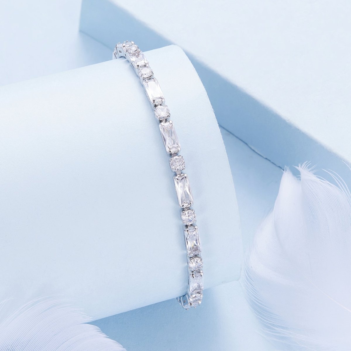 Pangama Jewelry Adjustable Mixed - Cut Crystal Bracelet