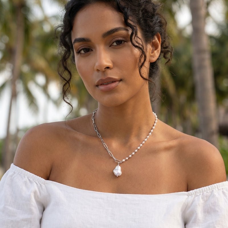 Pangama Jewelry Asymmetrical Pearl Pendant Necklace