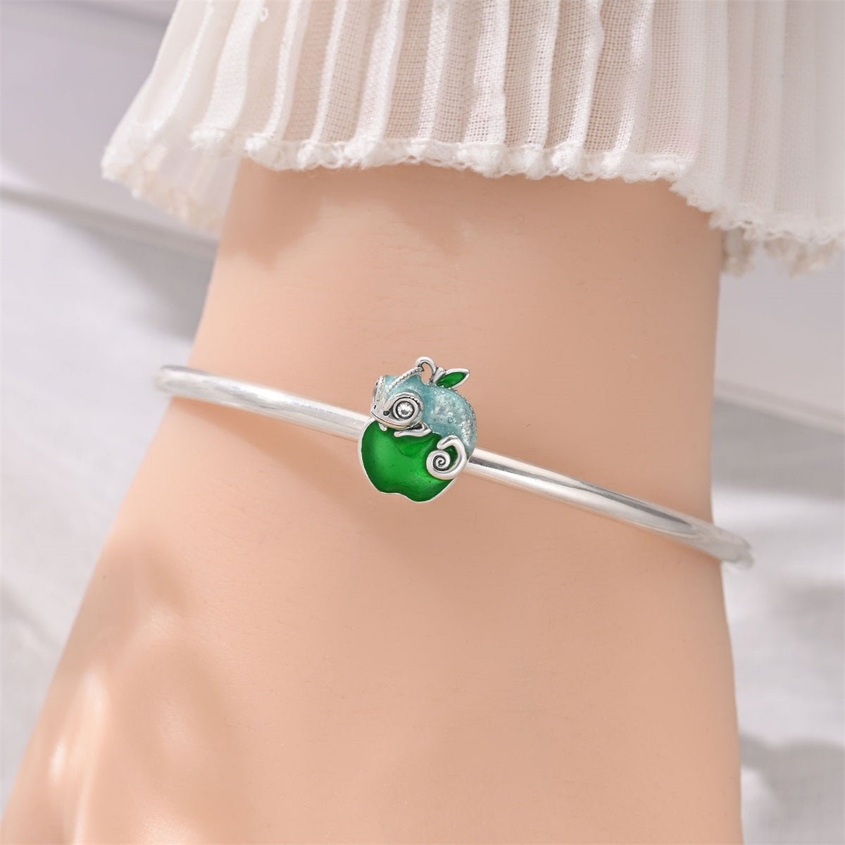Pangama Jewelry Chameleon on Green Apple Charm