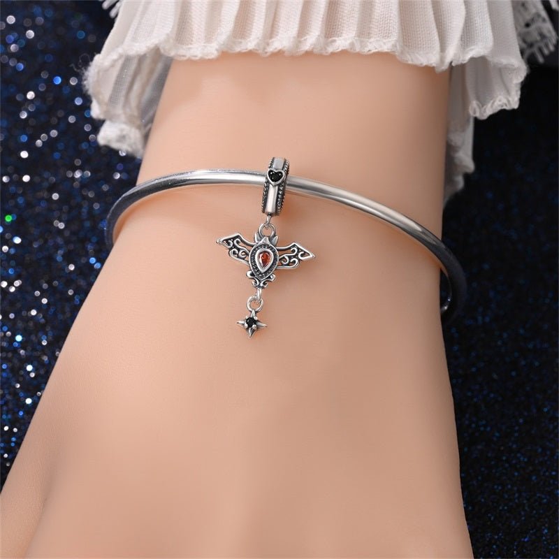 Pangama Jewelry Gothic Bat with Star Dangle Charm