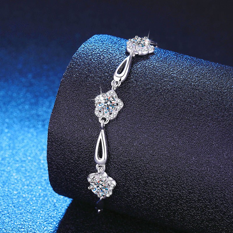 Pangama Jewelry Pangama Blooming Grace Moissanite Bracelet