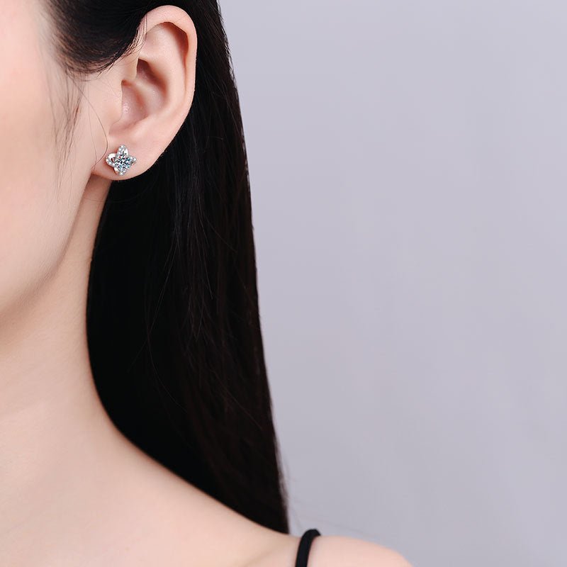 Pangama Jewelry Pangama Starlight Bloom Moissanite Stud Earrings