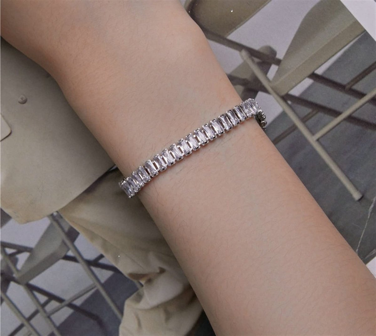 Pangama Jewelry Shining Crystal Tennis Bracelet