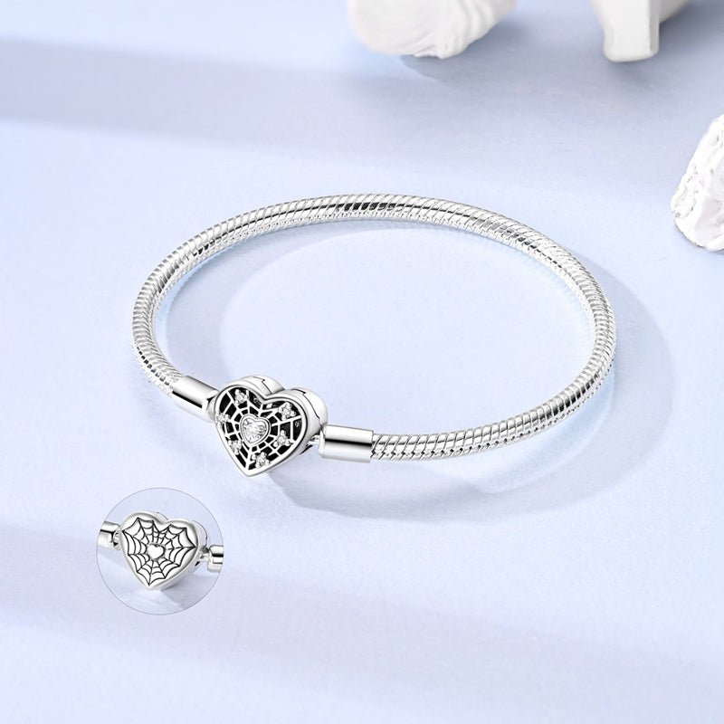 Pangama Jewelry Sparkling Heart Clasp Snake Chain Bracelet